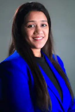 Mukta Pratik Raturi